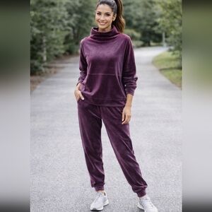 Womens 2 Piece Jogging/running Suit, Size M